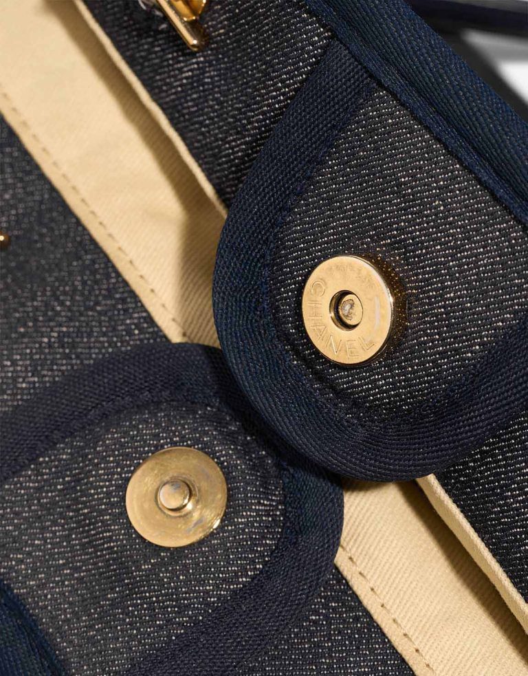 Chanel Deauville Small Denim Dark Blue Schließsystem | Verkaufen Sie Ihre Designer-Tasche