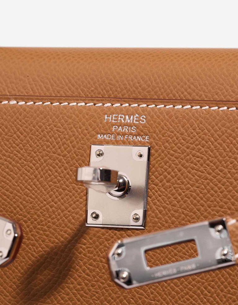 Hermès Kelly 25 Epsom Gold Logo | Sell your designer bag