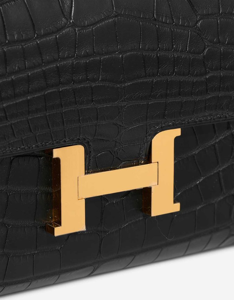 Hermès Constance To Go Alligator Mississippi Black Closing System | Sell your designer bag