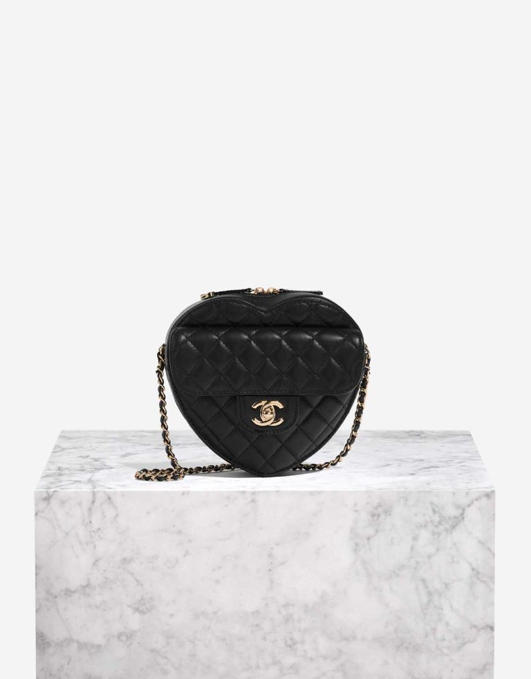 Chanel Timeless Heart Medium Lamb Black Front | Sell your designer bag