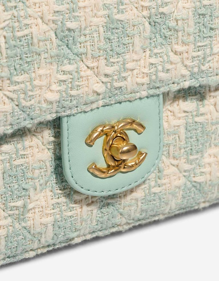 Chanel Handle Mini Square Tweed / Lamb Tiffany Blue / Beige Closing System | Sell your designer bag