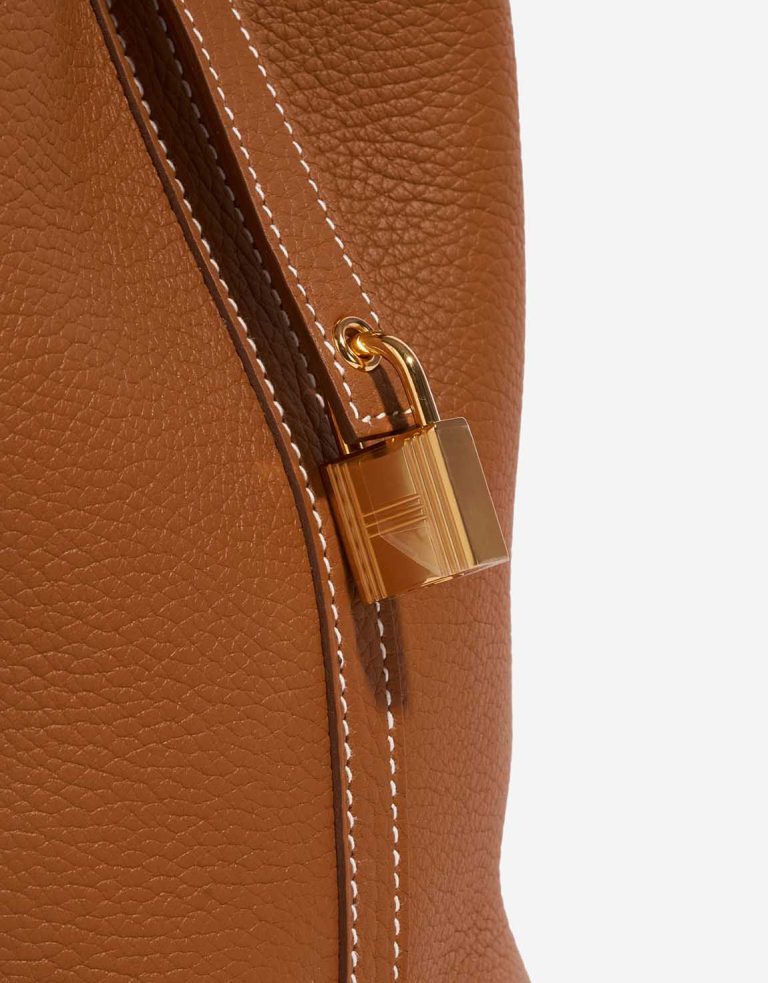 Hermès Picotin 18 Taurillon Clémence Gold Closing System | Sell your designer bag