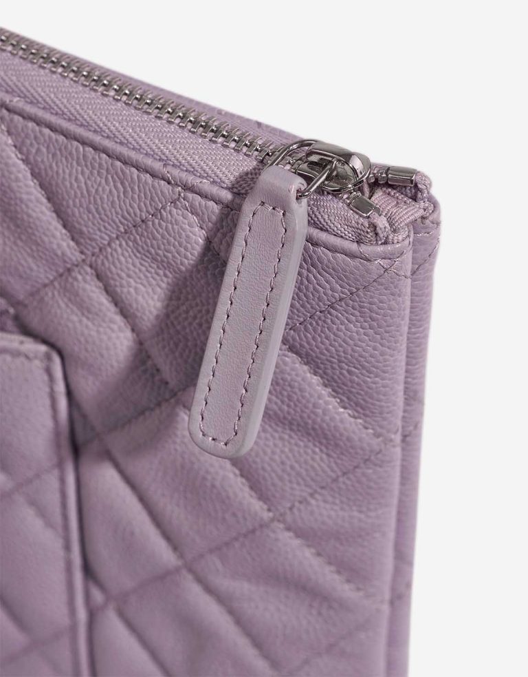 Chanel Clutch Caviar-Leder Violet Closing System | Verkaufen Sie Ihre Designer-Tasche