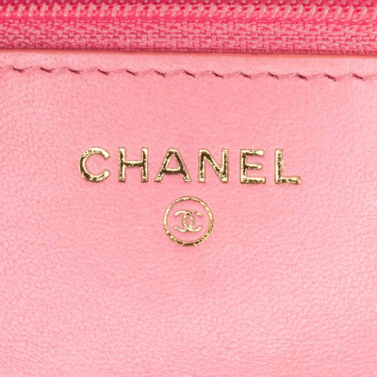 Chanel Wallet On Chain Lammleder Pink Logo | Verkaufen Sie Ihre Designer-Tasche