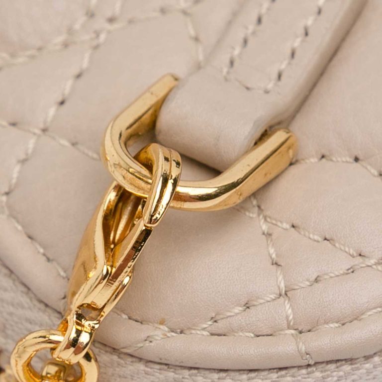 Dior Caro Pouch Calf Beige Signs of wear | Sell your designer bag