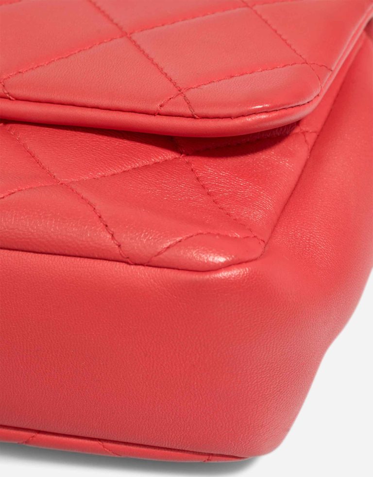 Chanel Timeless Small Calf Red Signes d'usure | Vendez votre sac de créateur