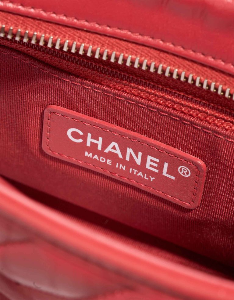 Chanel Gabrielle Petit Agneau Rouge Logo | Vendez votre sac de créateur