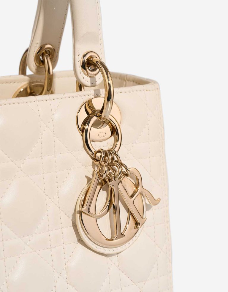 Dior Lady Medium Lamb White Closing System | Sell your designer bag