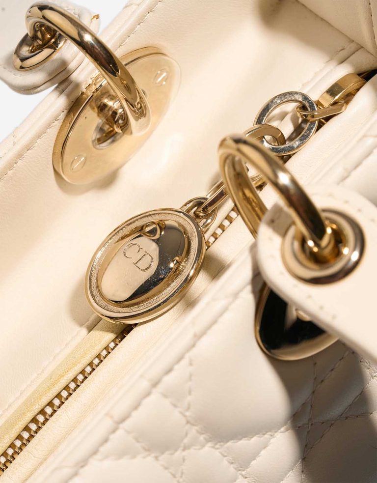 Dior Lady Medium Lamb White Closing System | Sell your designer bag