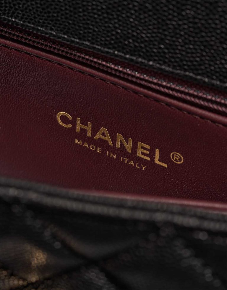 Chanel Timeless Handle Small Caviar-Leder Black Logo | Verkaufen Sie Ihre Designer-Tasche