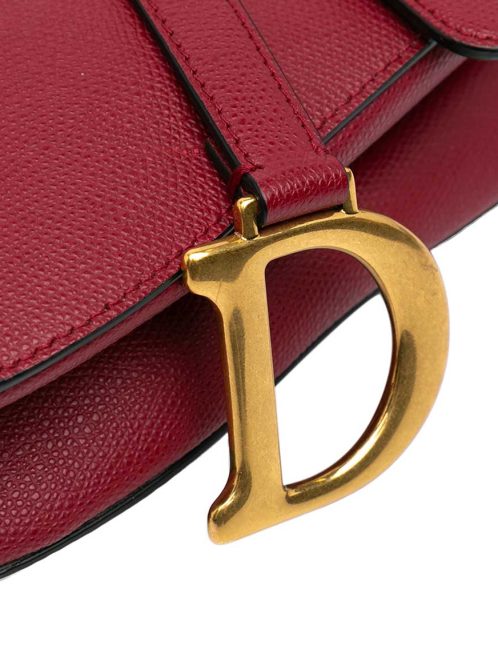 Dior Saddle Medium Calf Red Closing System | Sell your designer bag