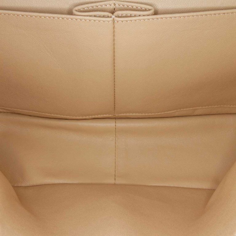 Chanel Timeless Jumbo Lammleder Beige Inside | Verkaufen Sie Ihre Designer-Tasche