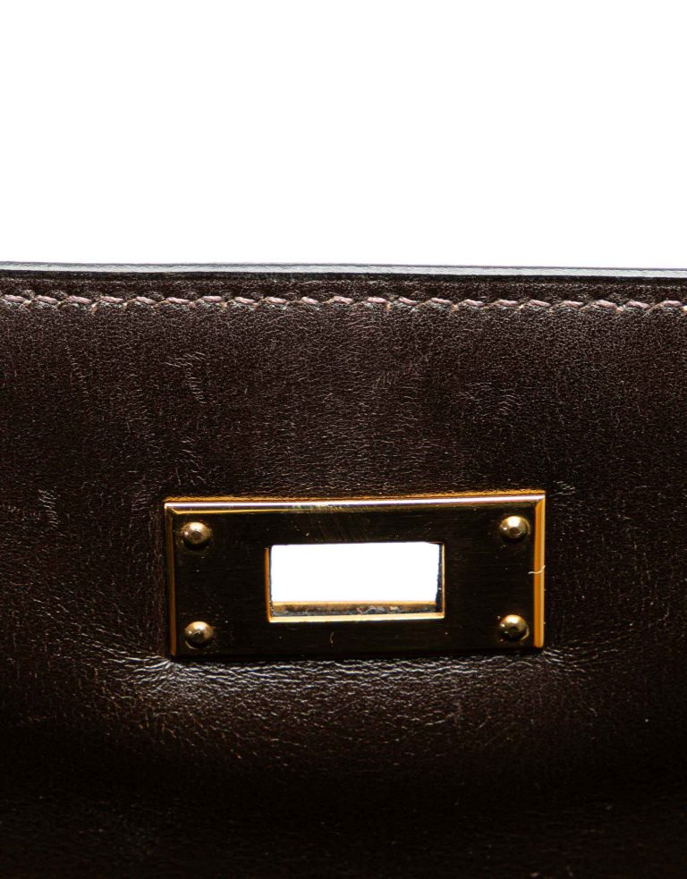 Hermès Kelly 32 Box Marron Signs of wear | Sell your designer bag