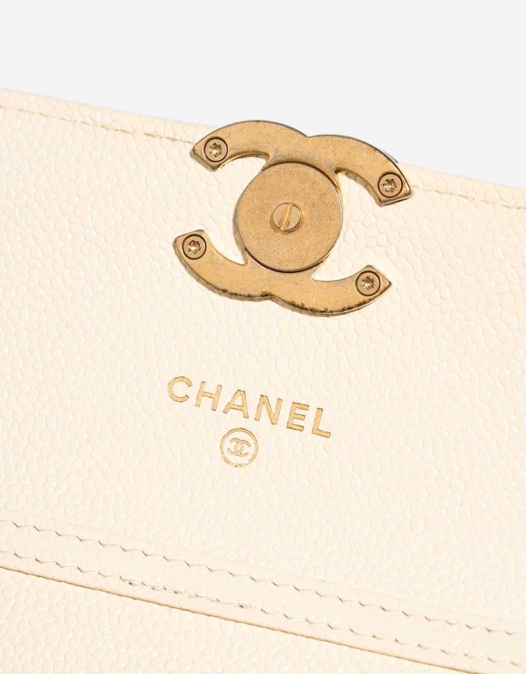 Chanel Wallet On Chain Caviar White Logo | Sell your designer bag