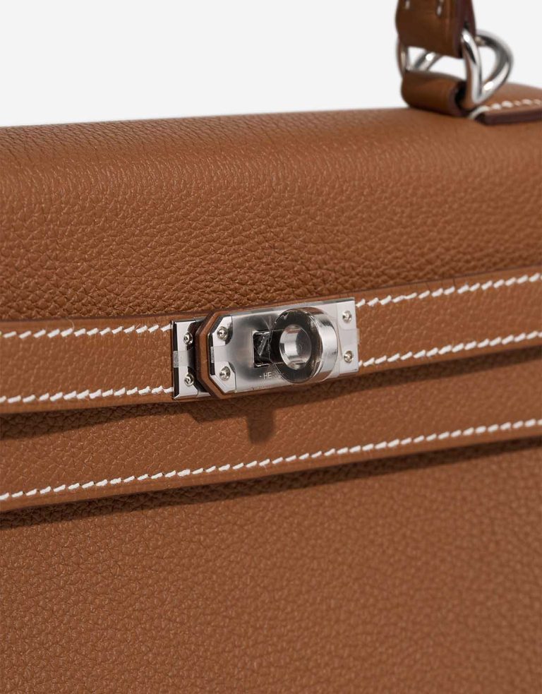 Hermès Kelly 25 Togo Gold Closing System | Sell your designer bag