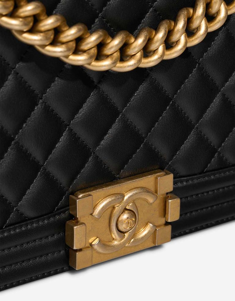 Chanel Boy New Medium Calf Black Closing System | Sell your designer bag