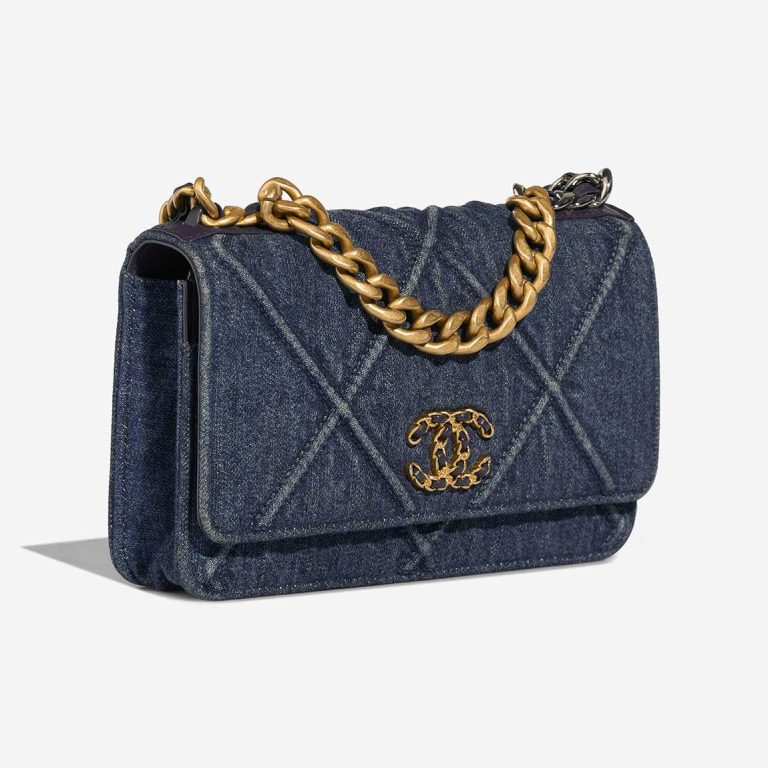 Chanel 19 Wallet On Chain Denim Dark Blue | Sell your designer bag