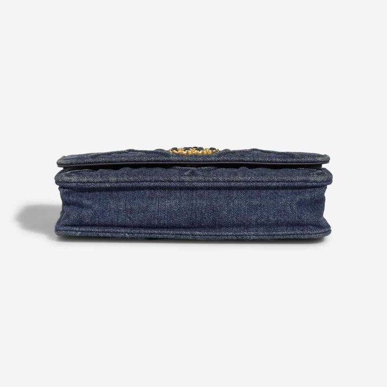 Chanel 19 Wallet On Chain Denim Dark Blue | Sell your designer bag