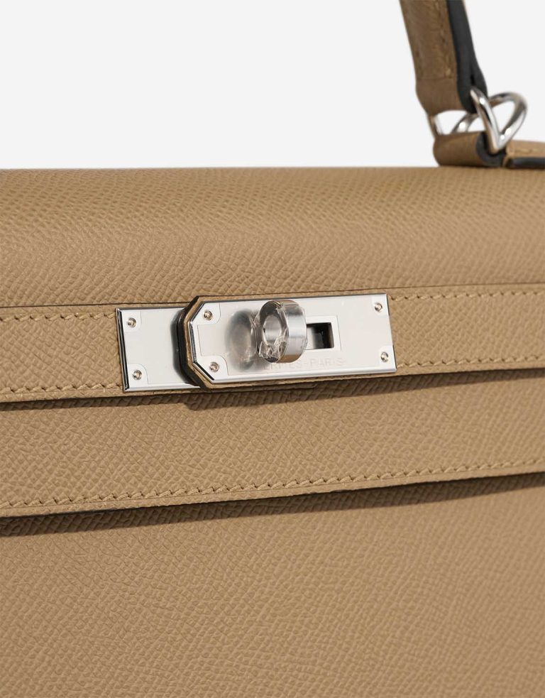 Hermès Kelly 28 Epsom Poussière Closing System | Sell your designer bag