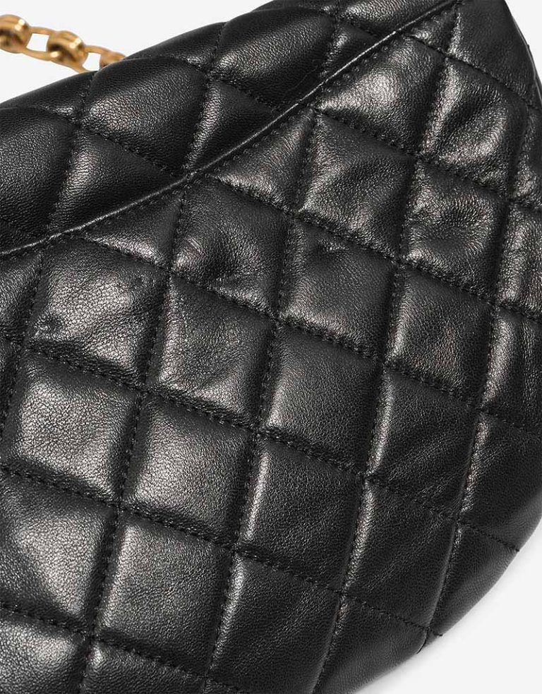 Chanel Timeless Belt Bag Large Lamb Black Signs of wear | Sell your designer bag