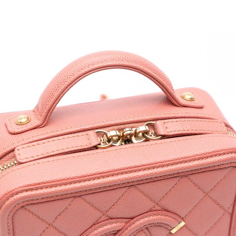 Chanel Vanity Small Caviar Pink Front | Sell your designer bag