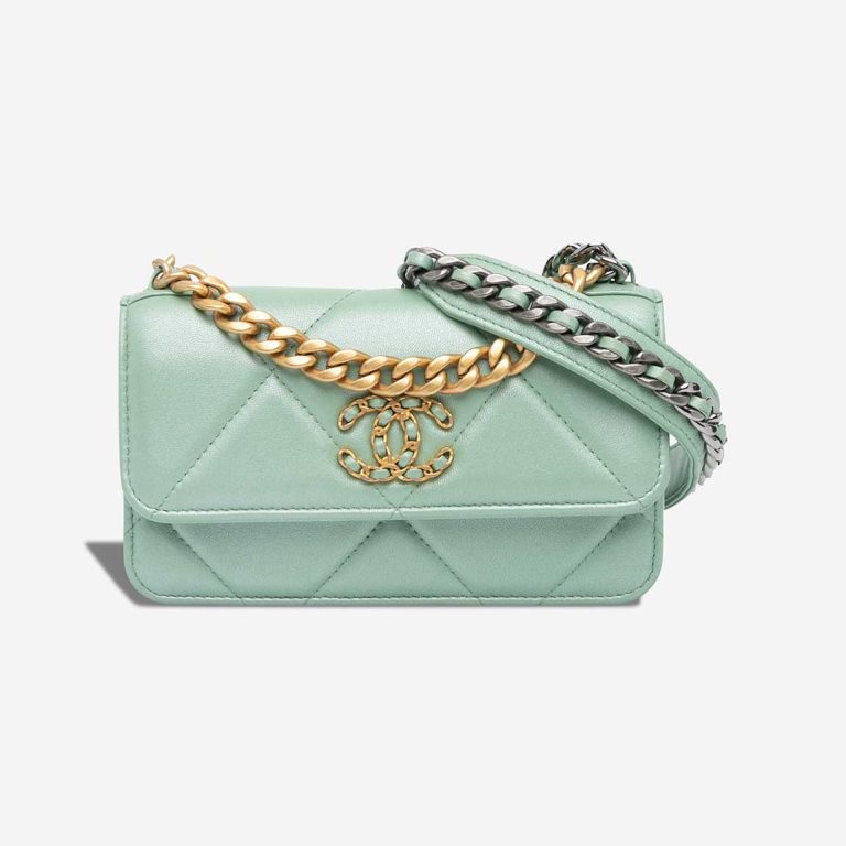 Chanel 19 Wallet On Chain Lamb Green / Turquoise Front | Sell your designer bag