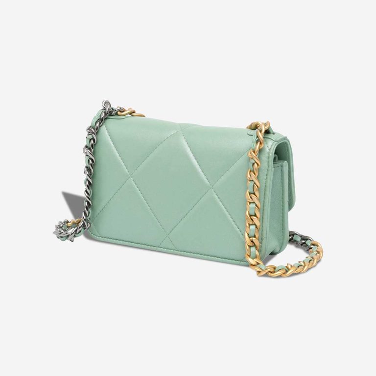 Chanel 19 Wallet On Chain Lamb Green / Turquoise | Sell your designer bag