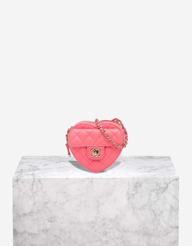 Chanel Timeless Heart Small Lamb Pink Front | Sell your designer bag