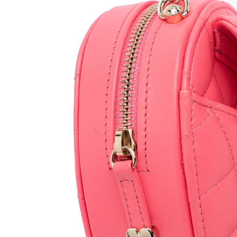 Chanel Timeless Heart Small Lamb Pink Front | Sell your designer bag